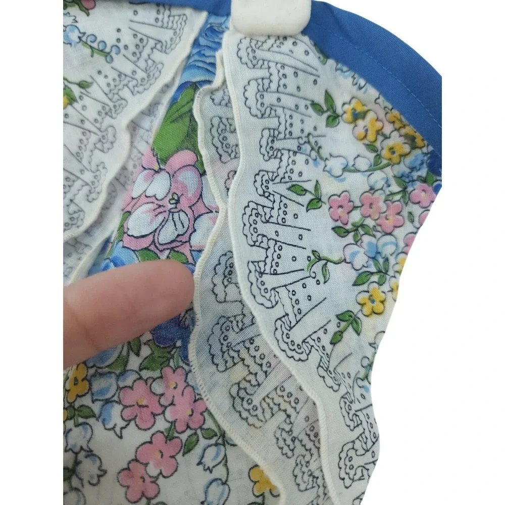 VTG Scandinavian Artistic Floral Embroider Crochet Kerchief Banner Handmade Deco
